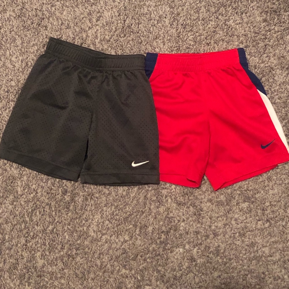 Bundle of 3T Nike shorts